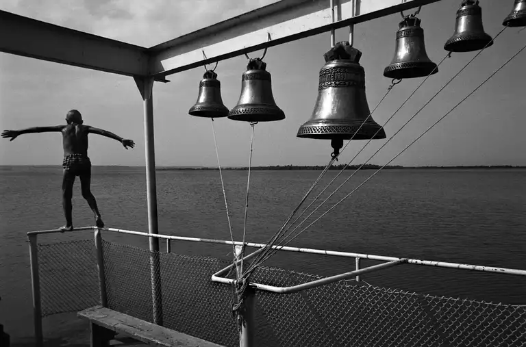 LIFE ON THE VOLGA RIVER