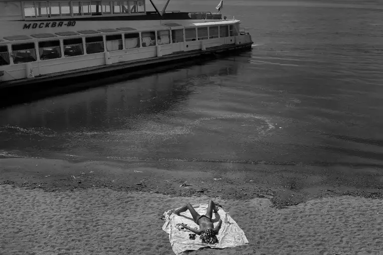 LIFE ON THE VOLGA RIVER